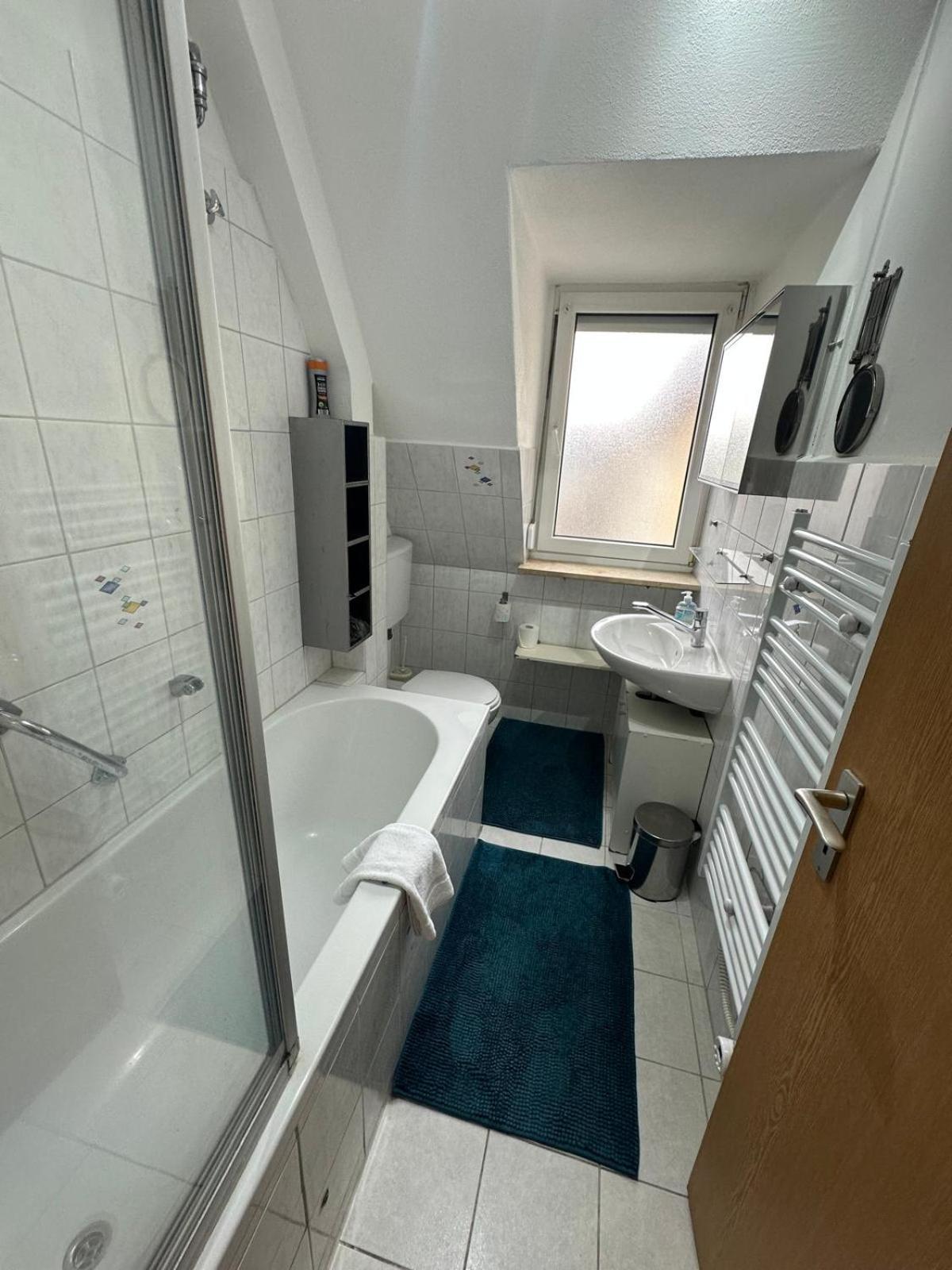 City Center - 4 Room Apartment With Kitchen And 2 Bathrooms Nürnberg Eksteriør bilde